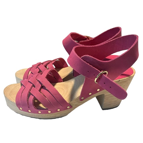 ✨LOFT✨Strappy Leather Clog Sandals - Picture 4 of 9